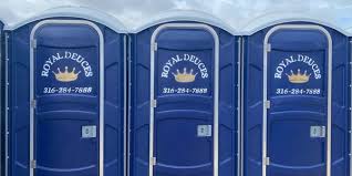 Best Deluxe Portable Toilet Rental  in Fife, WA